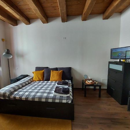 Il Caddi - Caratteristico Monolocale In Pieno Centro Storico Apartment L'Aquila Exterior photo
